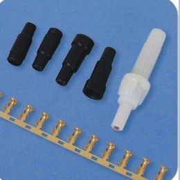 5*20保險(xiǎn)絲、保險(xiǎn)殼、端子及螺紋保險(xiǎn)膠殼價(jià)格與廠家解析——聚焦工業(yè)自動(dòng)控制裝置應(yīng)用